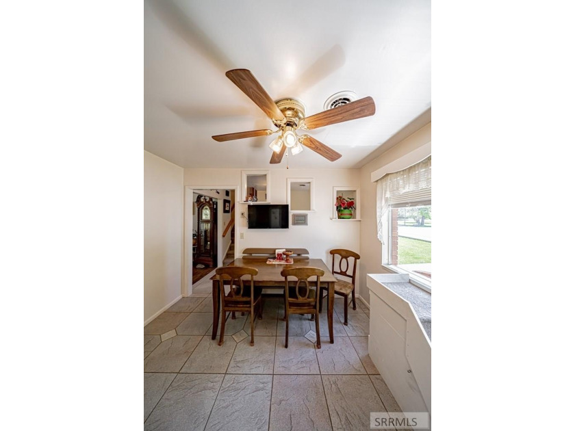 Experience the beauty of riverfront living with this incredible - photo 12