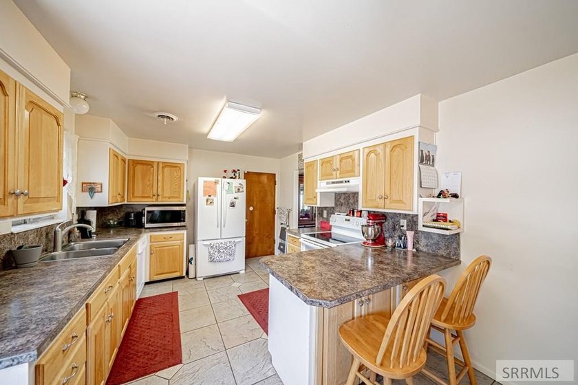 Experience the beauty of riverfront living with this incredible - photo 13