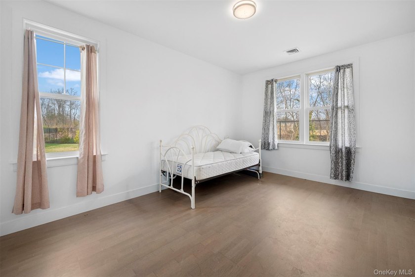 Rare Lower-Level End Unit at Breton Hills - 55+ Enjoy Affordable - photo 30