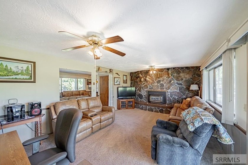 Experience the beauty of riverfront living with this incredible - photo 31
