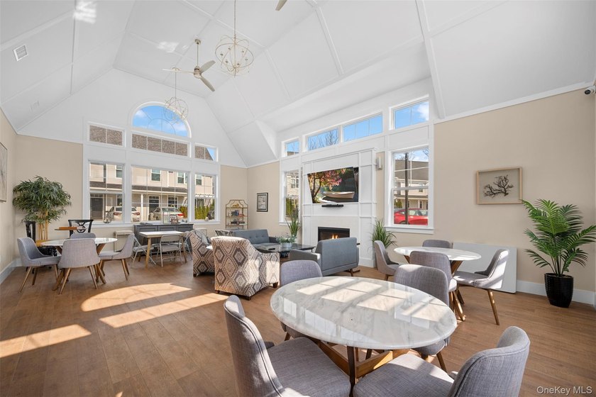 Rare Lower-Level End Unit at Breton Hills - 55+ Enjoy Affordable - photo 45