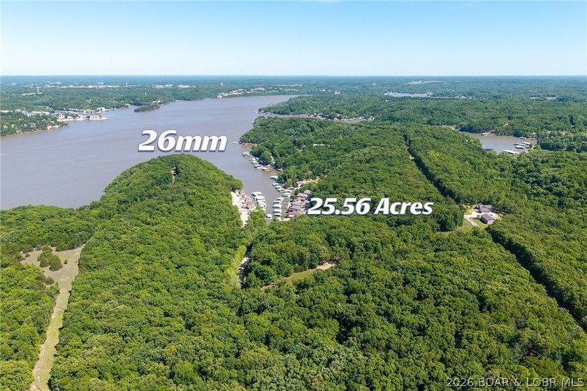 Exceptional 25-acre development opportunity in the highly - photo 13