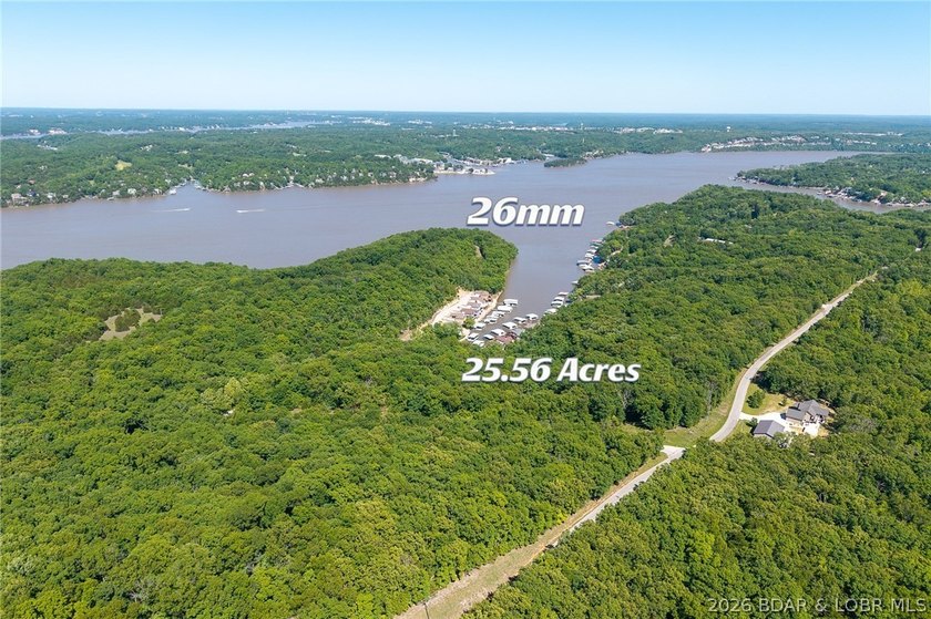 Exceptional 25-acre development opportunity in the highly - photo 15
