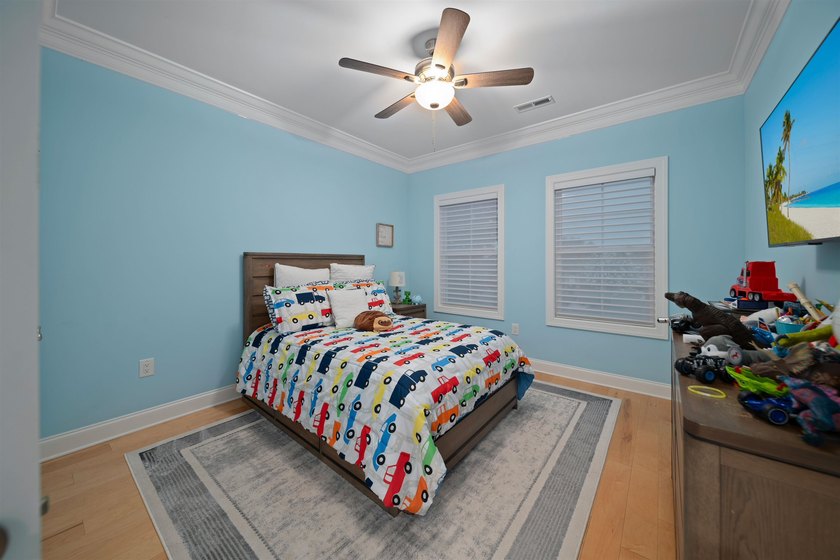 Discover exceptional comfort and timeless style in this - photo 18