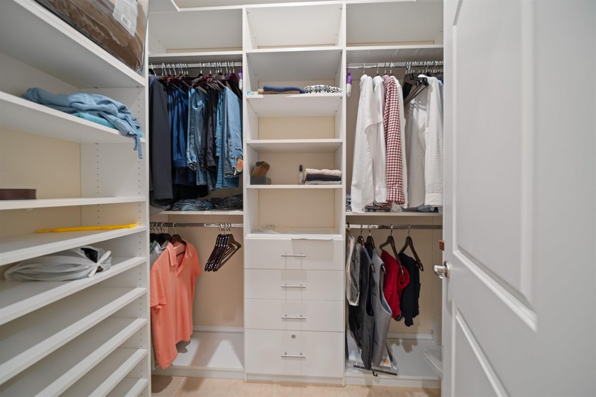 Discover exceptional comfort and timeless style in this - photo 34