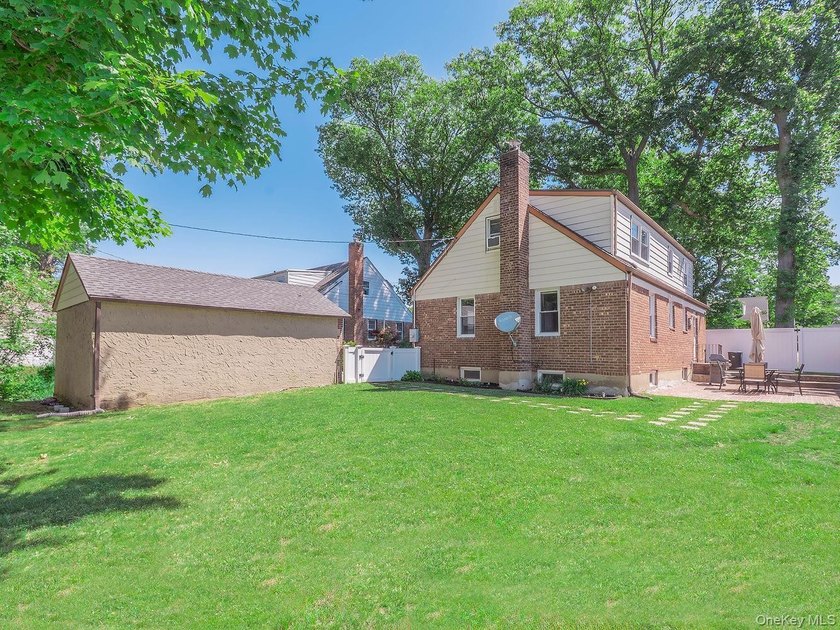 Exceptional Value and Endless Potential! This expanded Cape is - photo 31