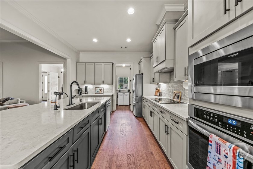 Welcome Home to 3223 Maddison Avenue! Situated on a beautiful 1 - photo 34
