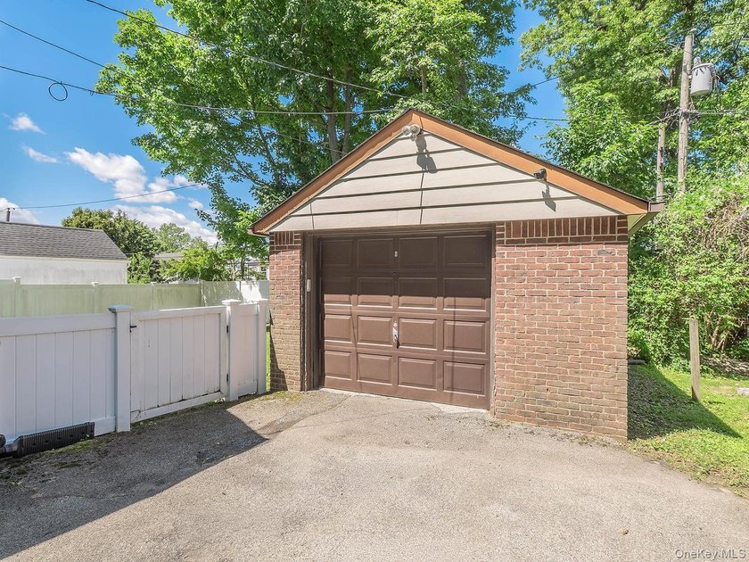 Exceptional Value and Endless Potential! This expanded Cape is - photo 36