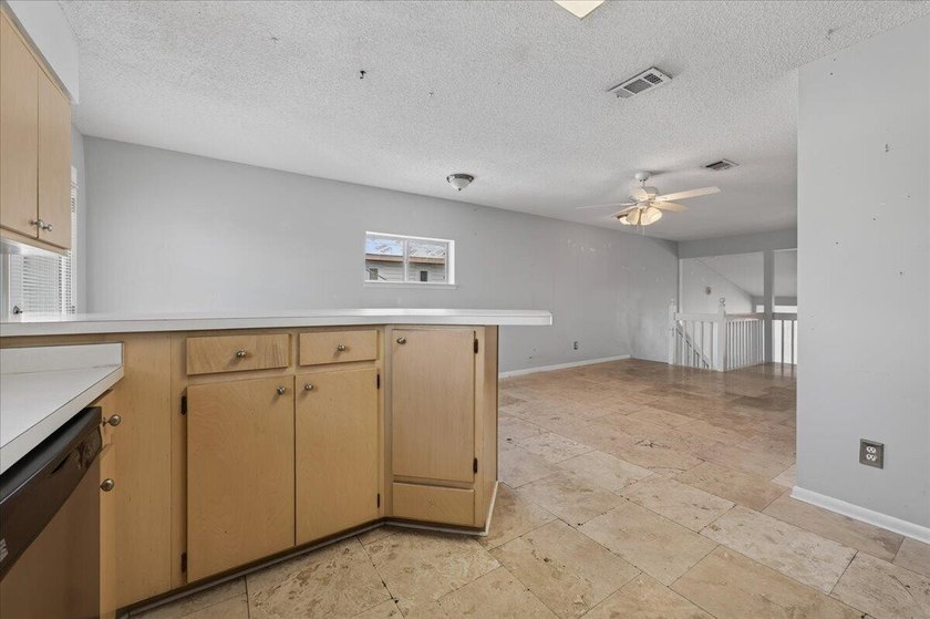 Destin/Holiday Isle WATERFRONT TOWNHOME with Great view of the - photo 15