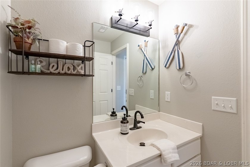 Enjoy large lake views and effortless access at this beautifully - photo 35