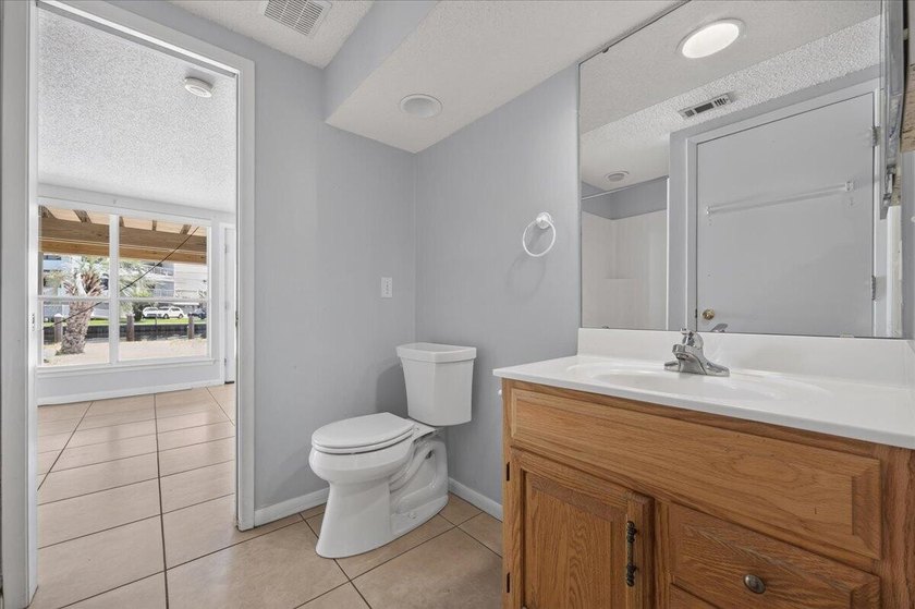 Destin/Holiday Isle WATERFRONT TOWNHOME with Great view of the - photo 46