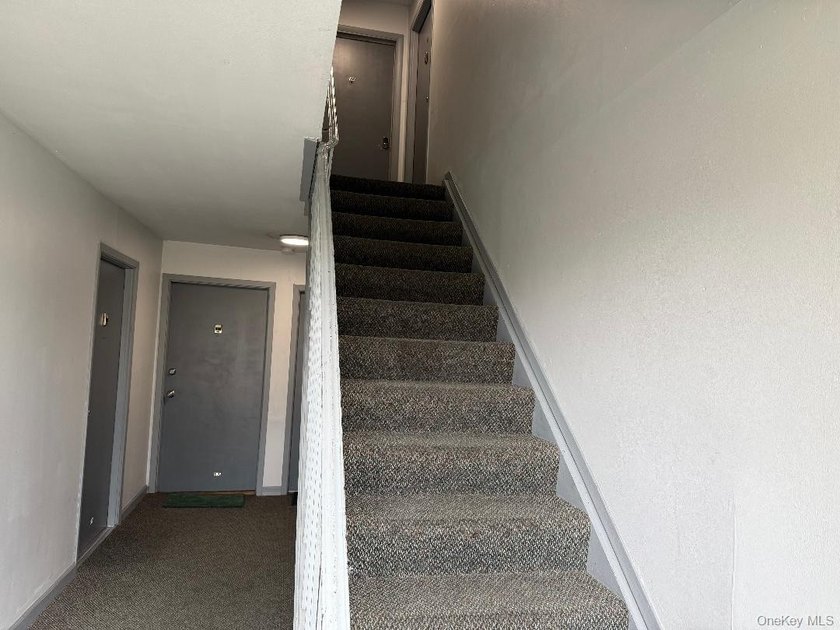 2 Bedroom UPPER Unit> Needs TLC> SOLD AS IS >Welcome to the - photo 4