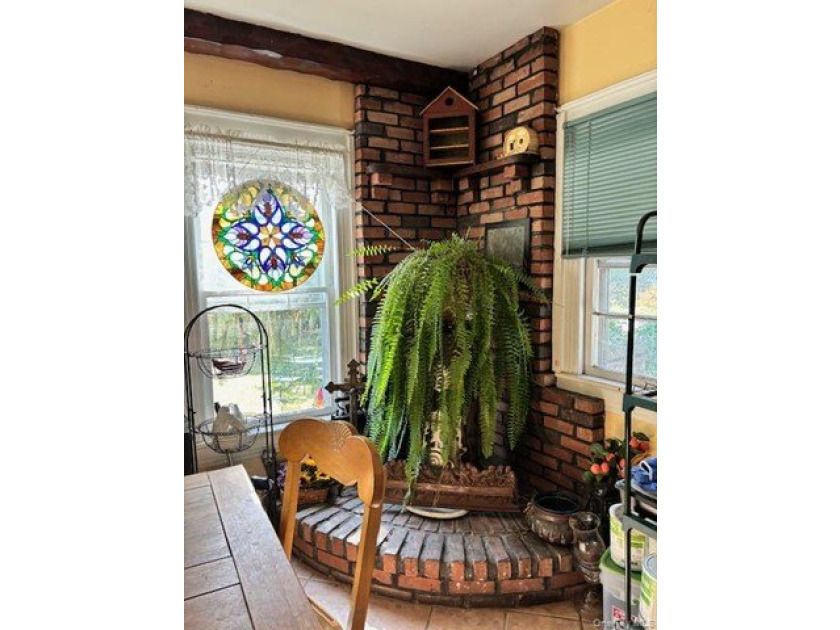 Commercially Zoned Prime Investment Opportunity in the Heart of - photo 9