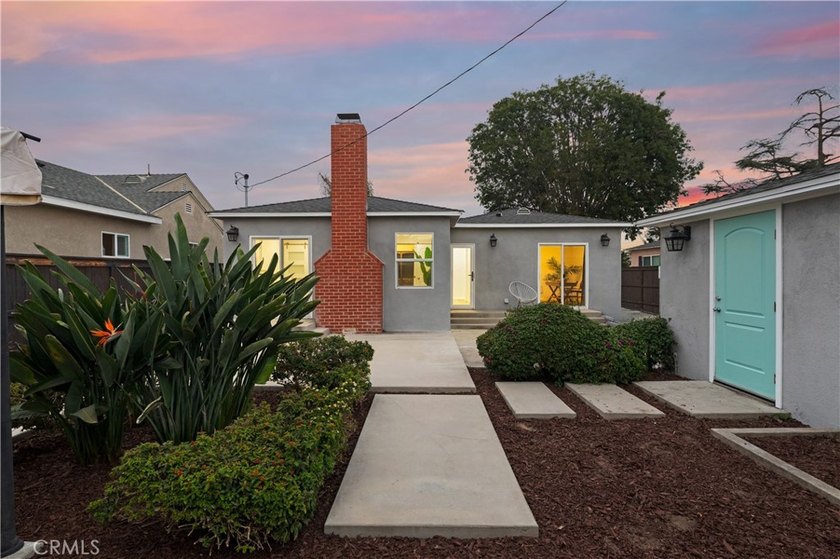 Welcome home to 3833 Ocana Avenue, a fully remodeled 3-bedroom - photo 21