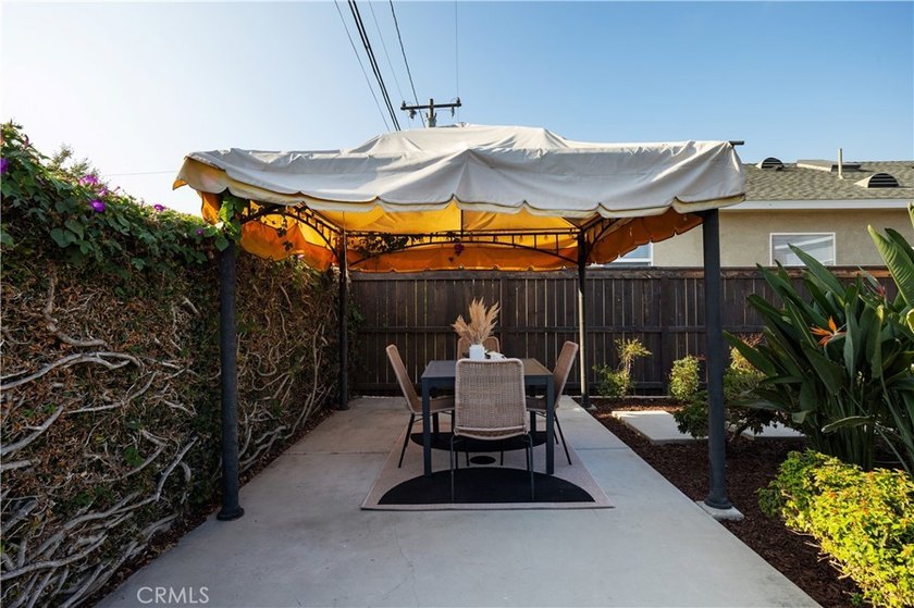 Welcome home to 3833 Ocana Avenue, a fully remodeled 3-bedroom - photo 22