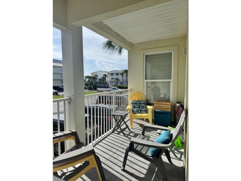 Priced $90,000 below comparable one-bedroom units in the complex - photo 18