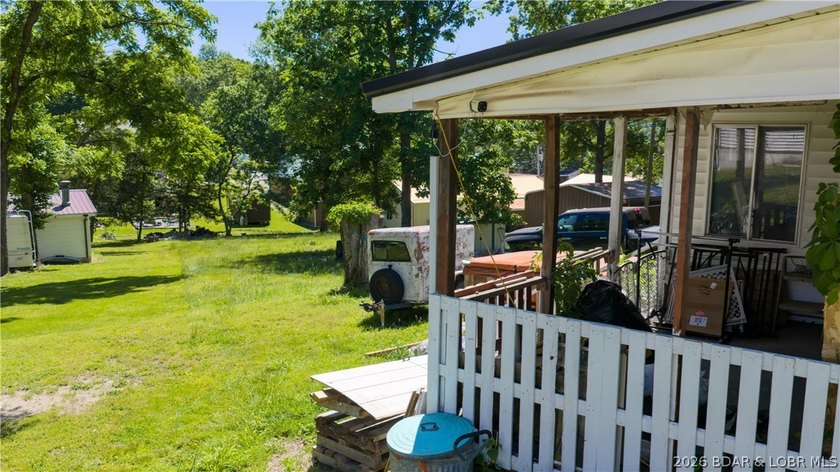 Tucked near the water in Warsaw, this 3-bedroom, 1-bath ranch - photo 23