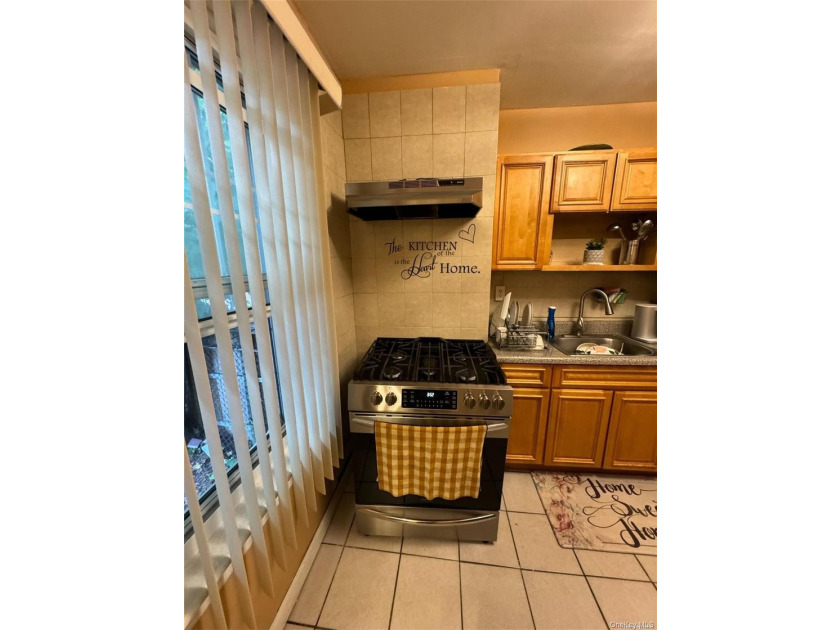 Fantastic opportunity to turn this unique multifamily lot with 2 - photo 11