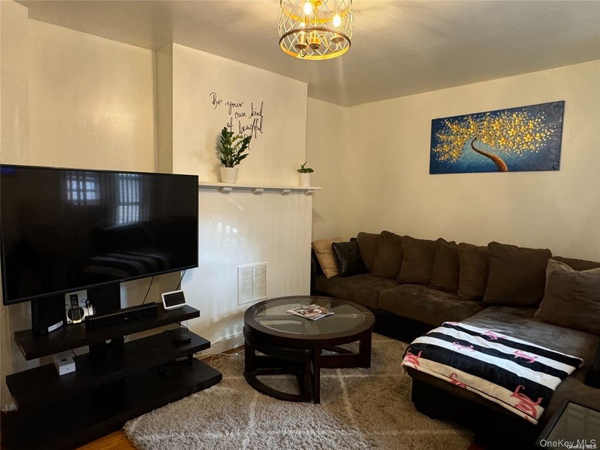 Fantastic opportunity to turn this unique multifamily lot with 2 - photo 26