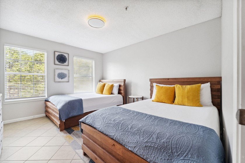 Looking for a turnkey getaway in Destin? This fully furnished - photo 13