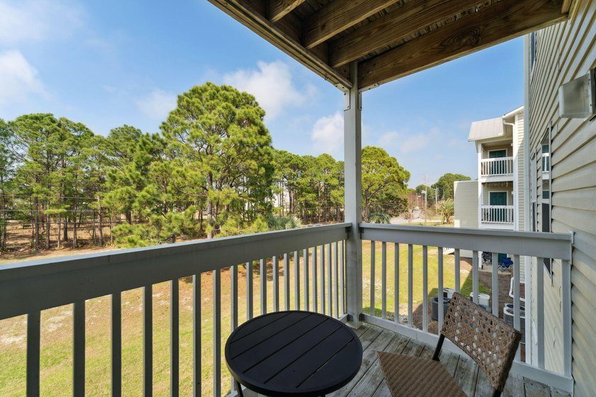 Looking for a turnkey getaway in Destin? This fully furnished - photo 18