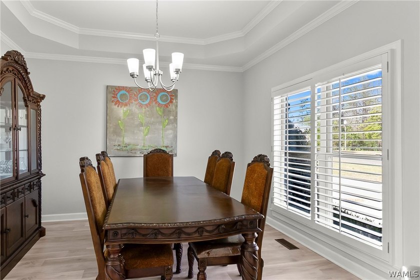 Welcome to 2706 Lake Crest Dr, a beautifully designed 4 bedroom - photo 4