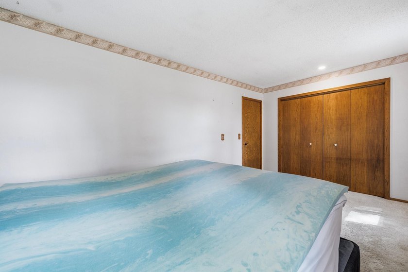 MOTIVATED SELLER!! Wake up to stunning east-facing views of Sauk - photo 21