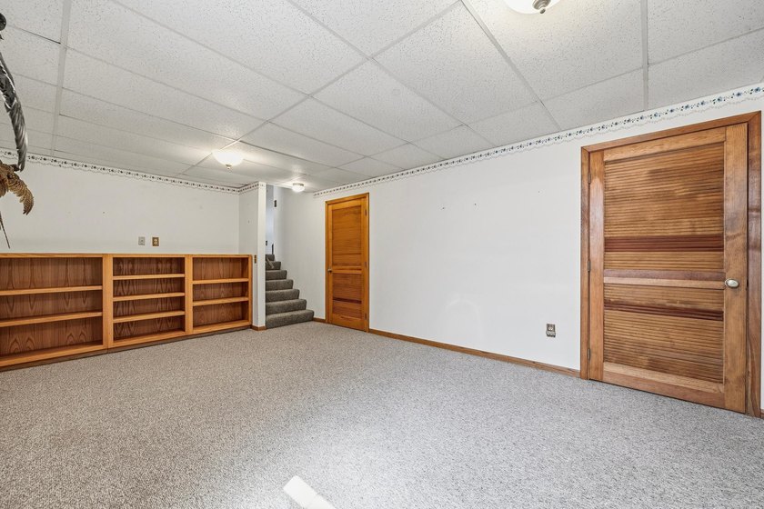 MOTIVATED SELLER!! Wake up to stunning east-facing views of Sauk - photo 31
