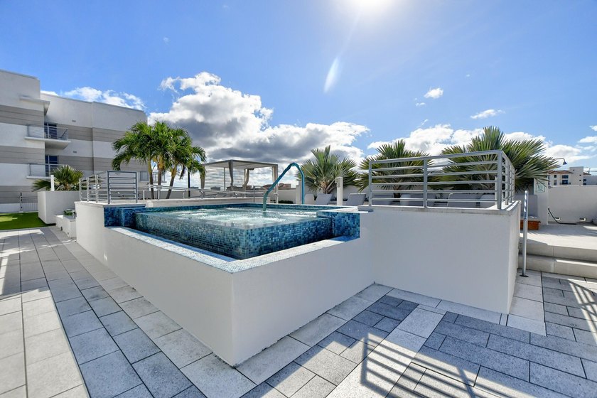 Welcome to Tower 155, where elegance meets convenience in Boca - photo 46