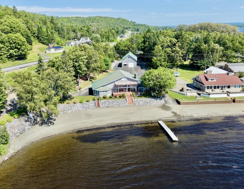 Welcome to one of Eagle Lake's most exceptional waterfront - photo 7