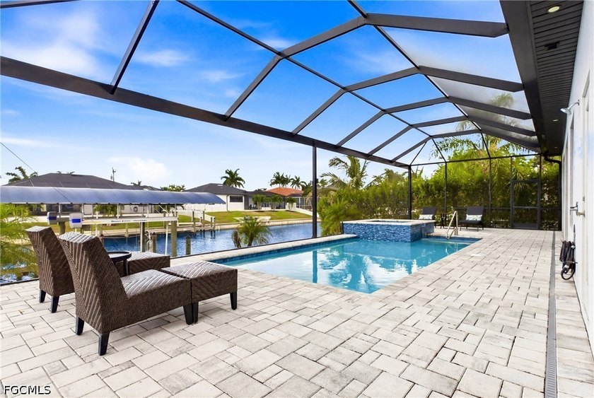 NEW CONSTRUCTION QUALITY WITHOUT THE WAIT. Built in 2023, this - photo 46