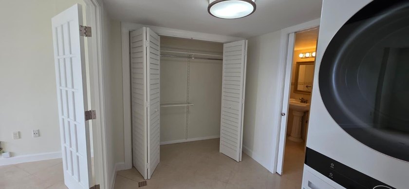GREAT OPPORTUNITY to live in one of the most desirable - photo 13