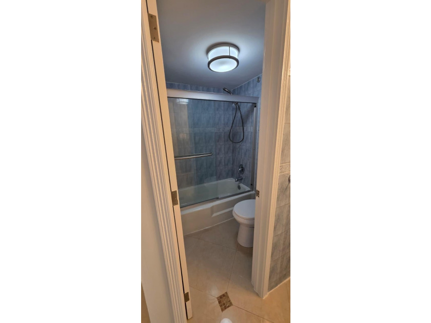 GREAT OPPORTUNITY to live in one of the most desirable - photo 19