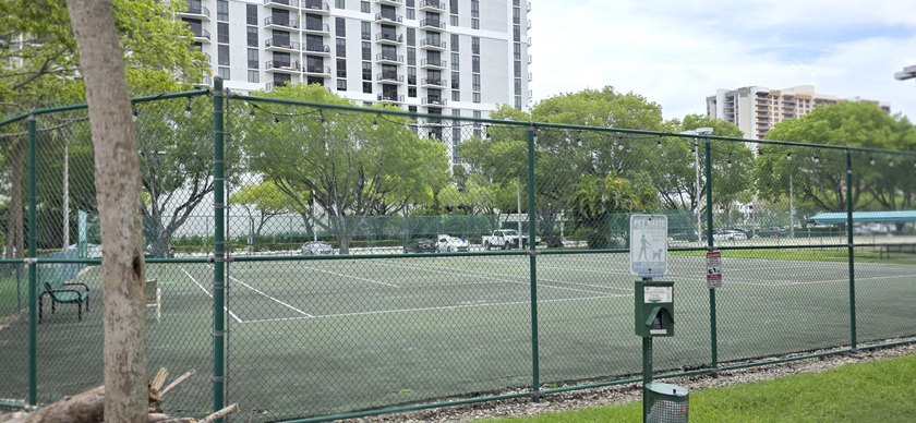 GREAT OPPORTUNITY to live in one of the most desirable - photo 26