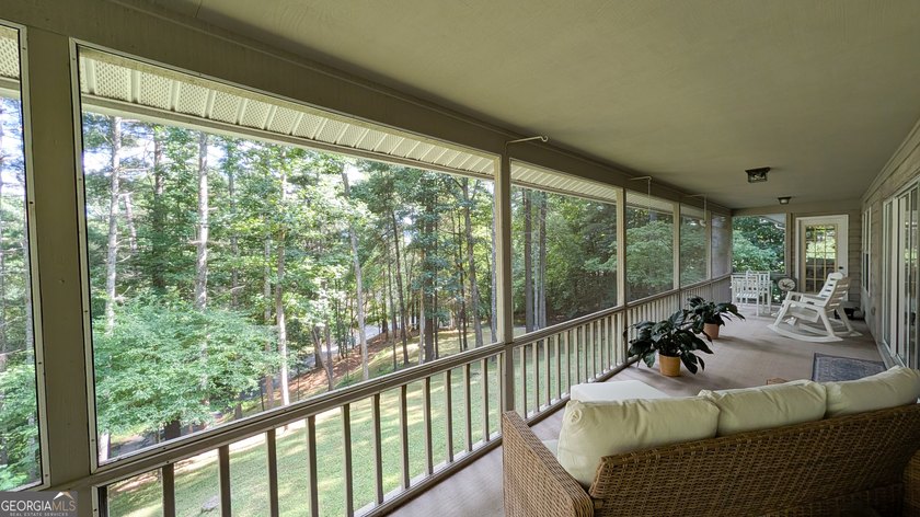Welcome to 5302 Summerwood Lane, a very private home set high - photo 35