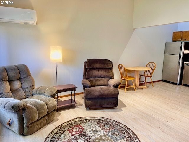 Welcome to easy, comfortable living in this beautifully - photo 9