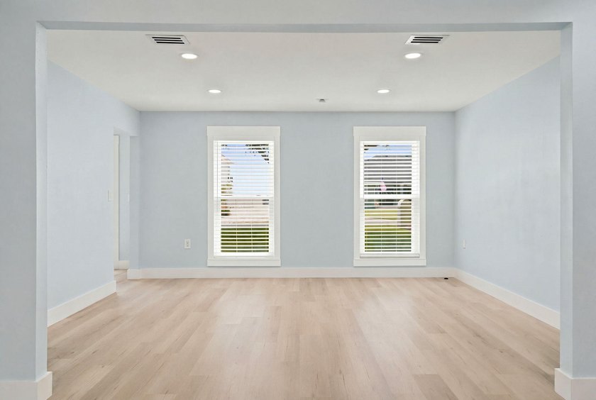 Emerald Pointe | Coastal Luxury Reimagined Welcome to Emerald - photo 20