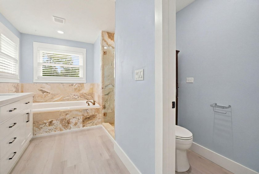 Emerald Pointe | Coastal Luxury Reimagined Welcome to Emerald - photo 42