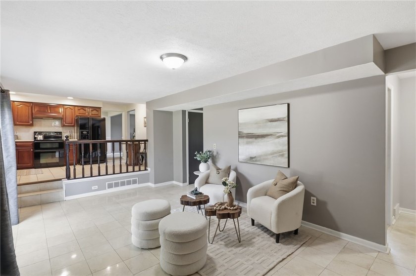 Welcome to 2 Casimir Circle in Rochester's 14617 ZIP code! - photo 11