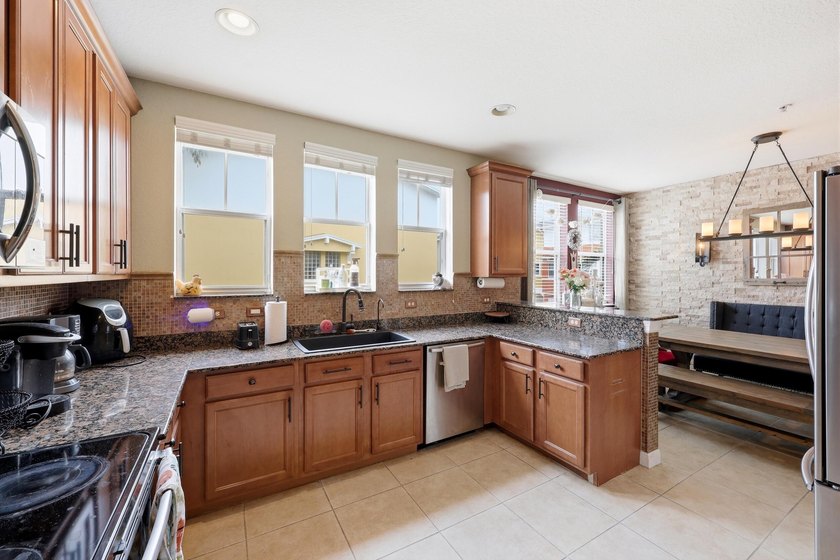 Exceptional investment opportunity in the gated community of - photo 12