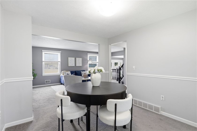 Welcome to 2 Casimir Circle in Rochester's 14617 ZIP code! - photo 17