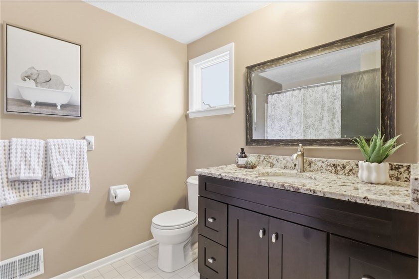 Welcome to 2 Casimir Circle in Rochester's 14617 ZIP code! - photo 28