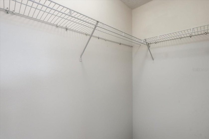 Investment opportunity awaits! This duplex offers two units - photo 26