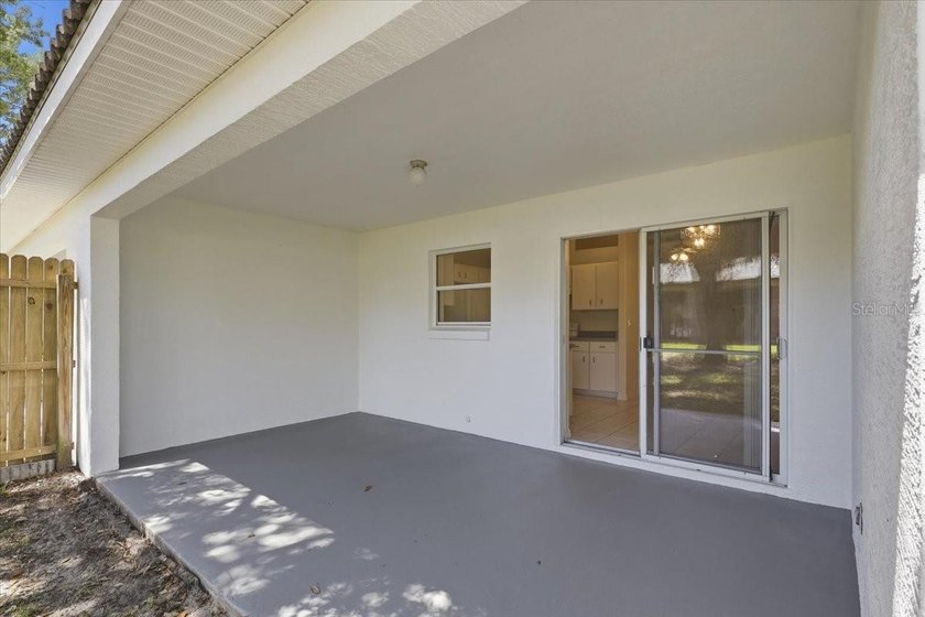 Investment opportunity awaits! This duplex offers two units - photo 30