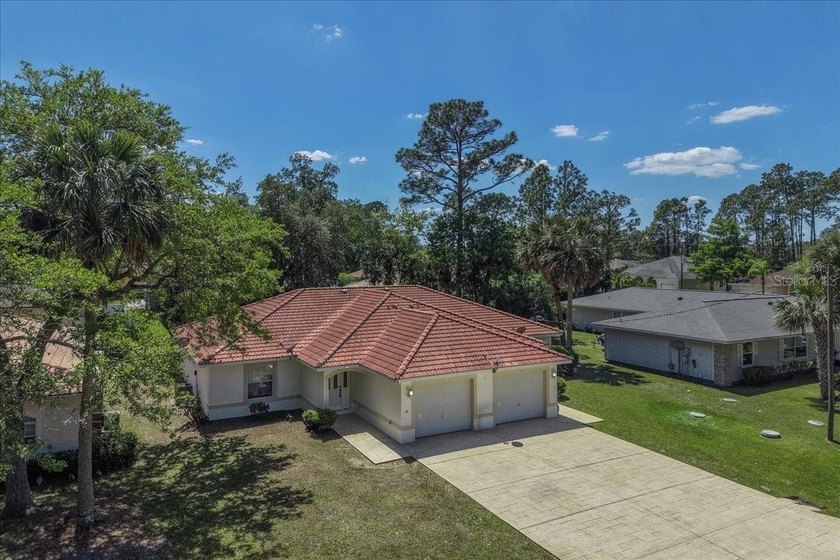 Investment opportunity awaits! This duplex offers two units - photo 35