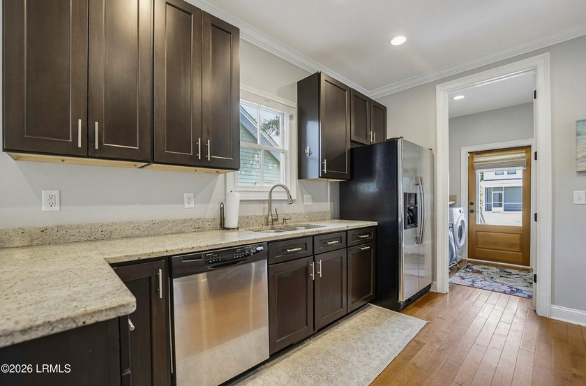The perfect cottage in Old Shell Point! Full of Lowcountry charm - photo 15