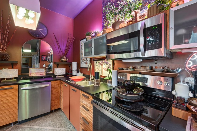Welcome to urban living in the heart of downtown St. Paul! This - photo 7