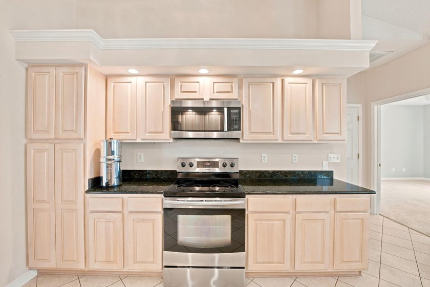 Welcome to one of Navarre's most sought-after neighborhoods--Tom - photo 25