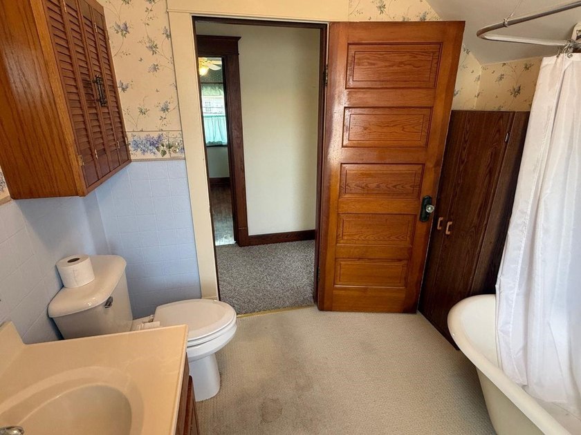 This charming 4-bedroom home sits on a desirable corner lot and - photo 24