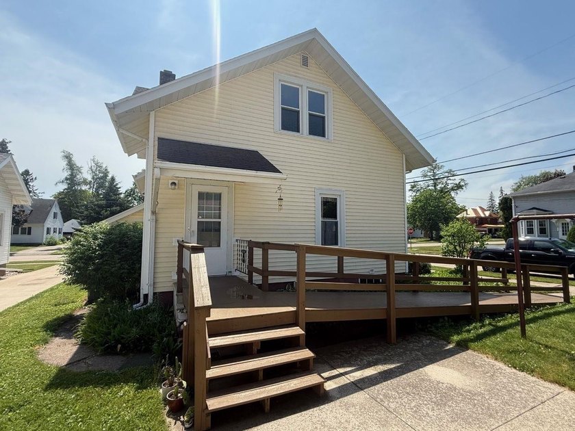 This charming 4-bedroom home sits on a desirable corner lot and - photo 35